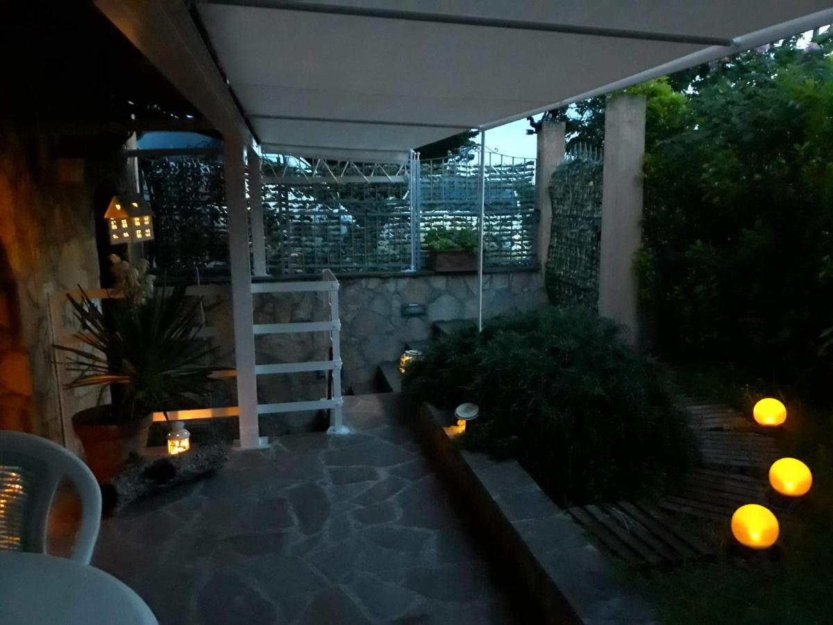 Casa In Collina "La Farfalla" 利帕贝拉 外观 照片