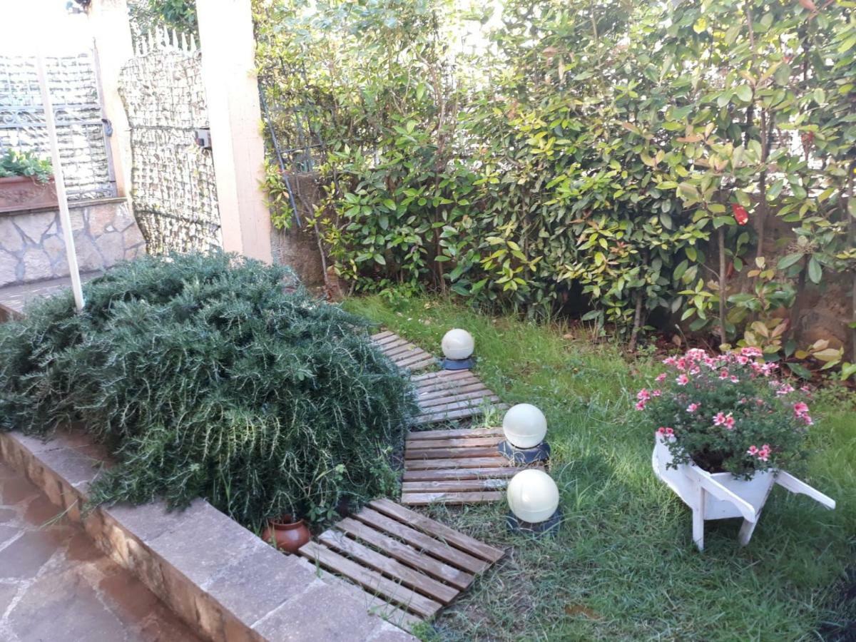 Casa In Collina "La Farfalla" 利帕贝拉 外观 照片