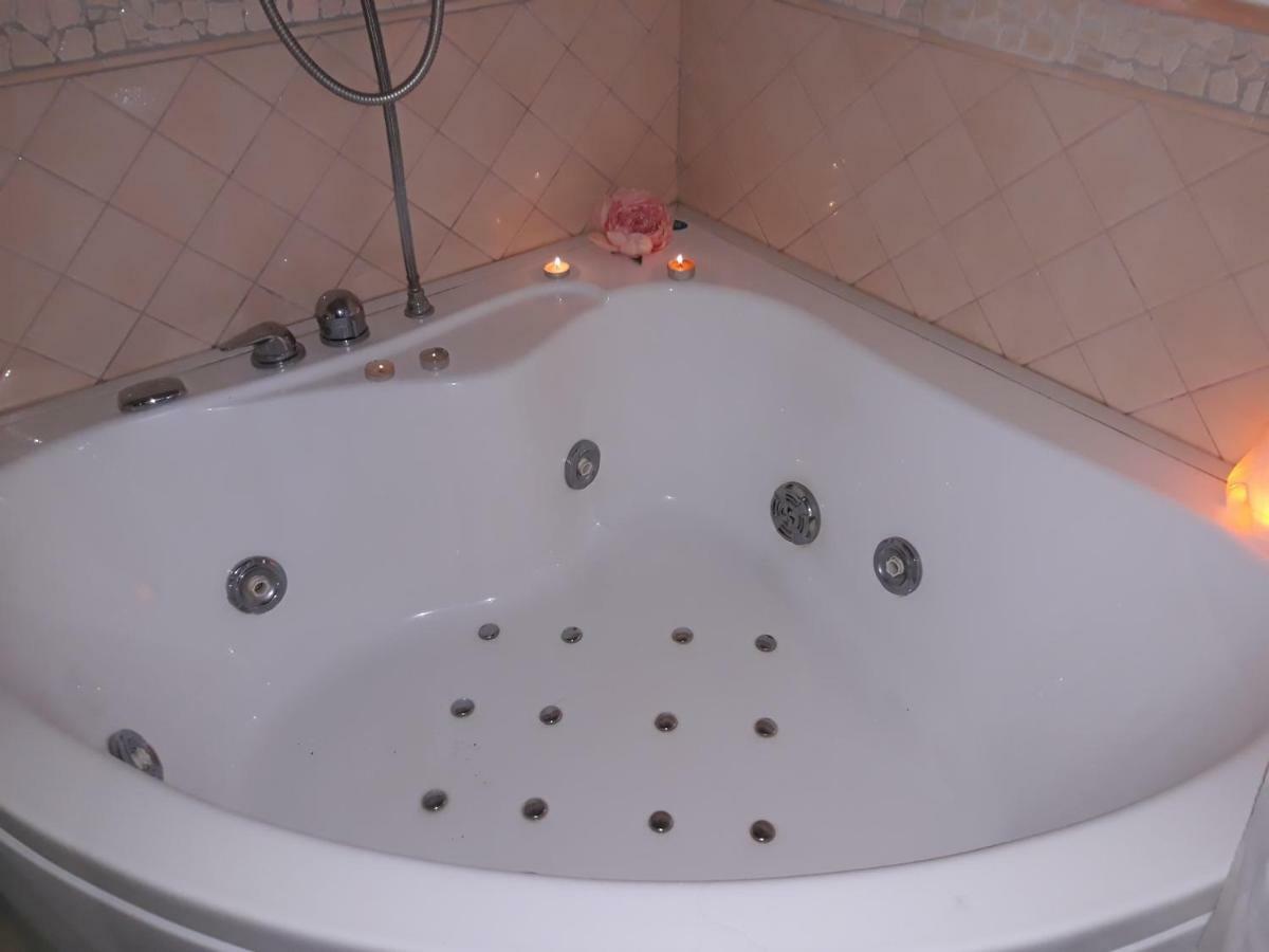 Casa In Collina "La Farfalla" 利帕贝拉 外观 照片