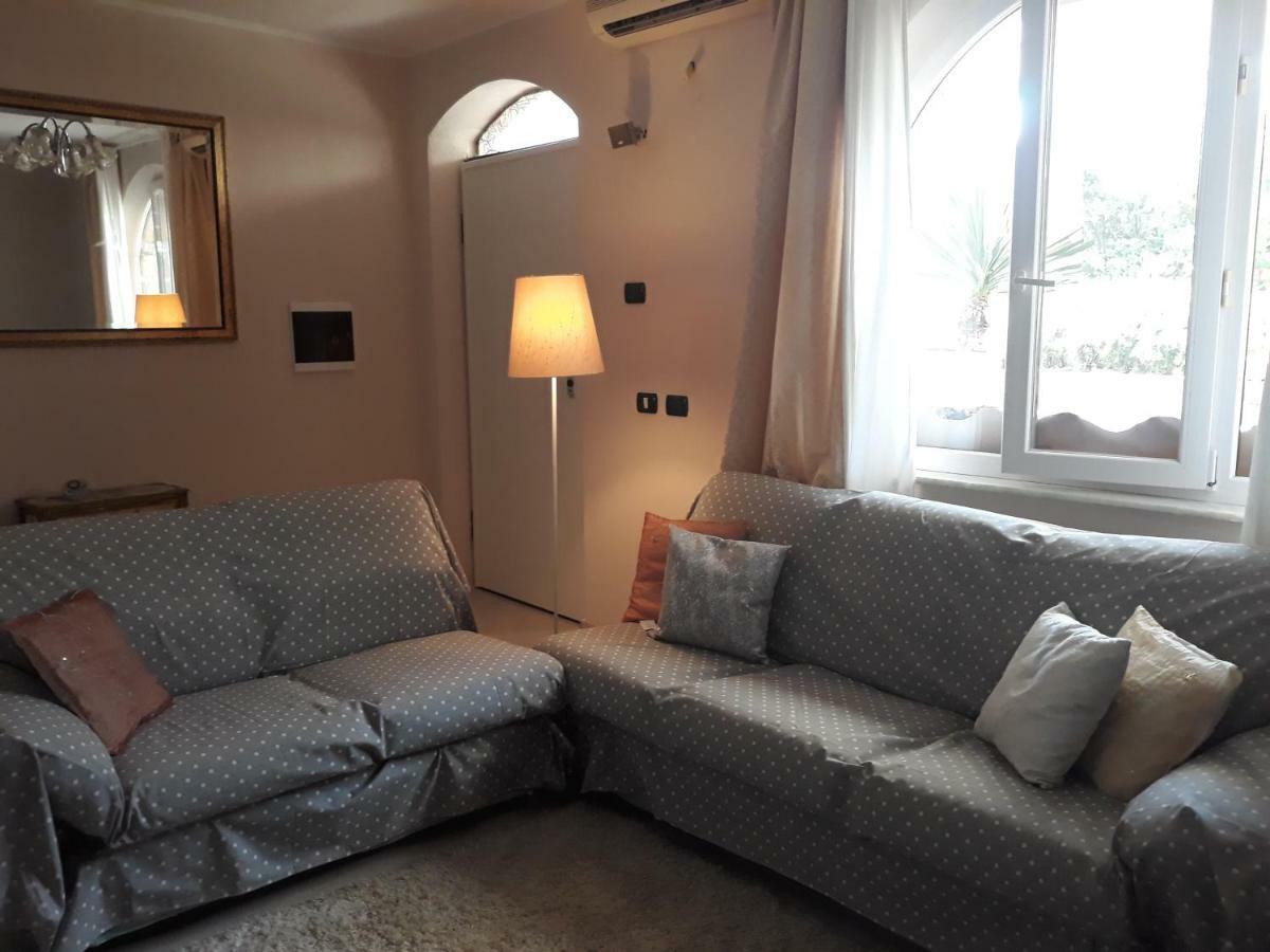 Casa In Collina "La Farfalla" 利帕贝拉 外观 照片